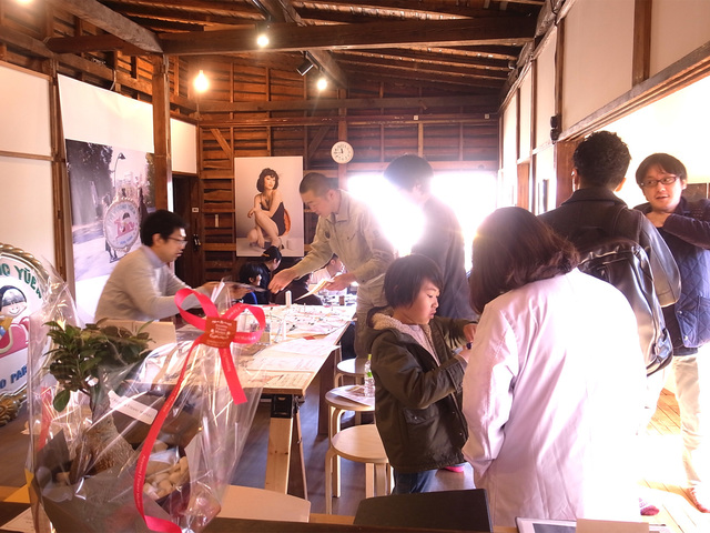 open-2.jpg